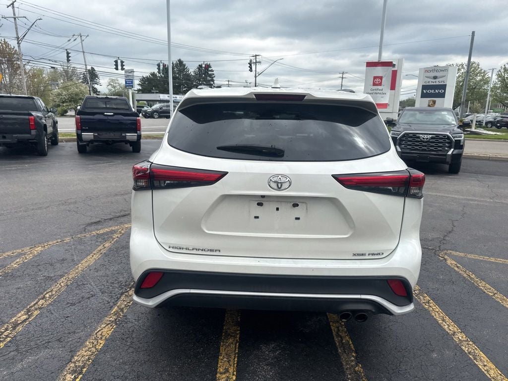 2021 Toyota Highlander XSE