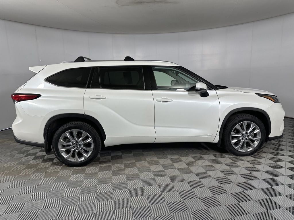 2023 Toyota Highlander Hybrid Limited