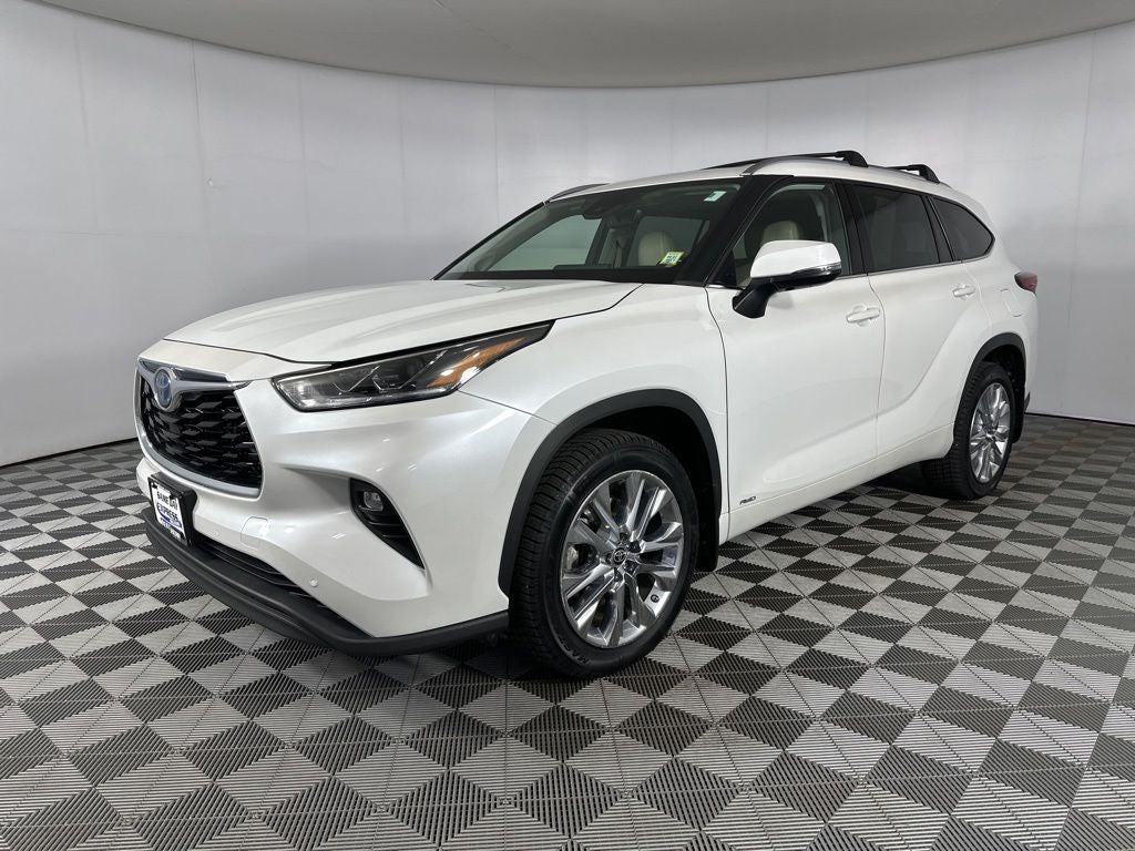 2023 Toyota Highlander Hybrid Limited