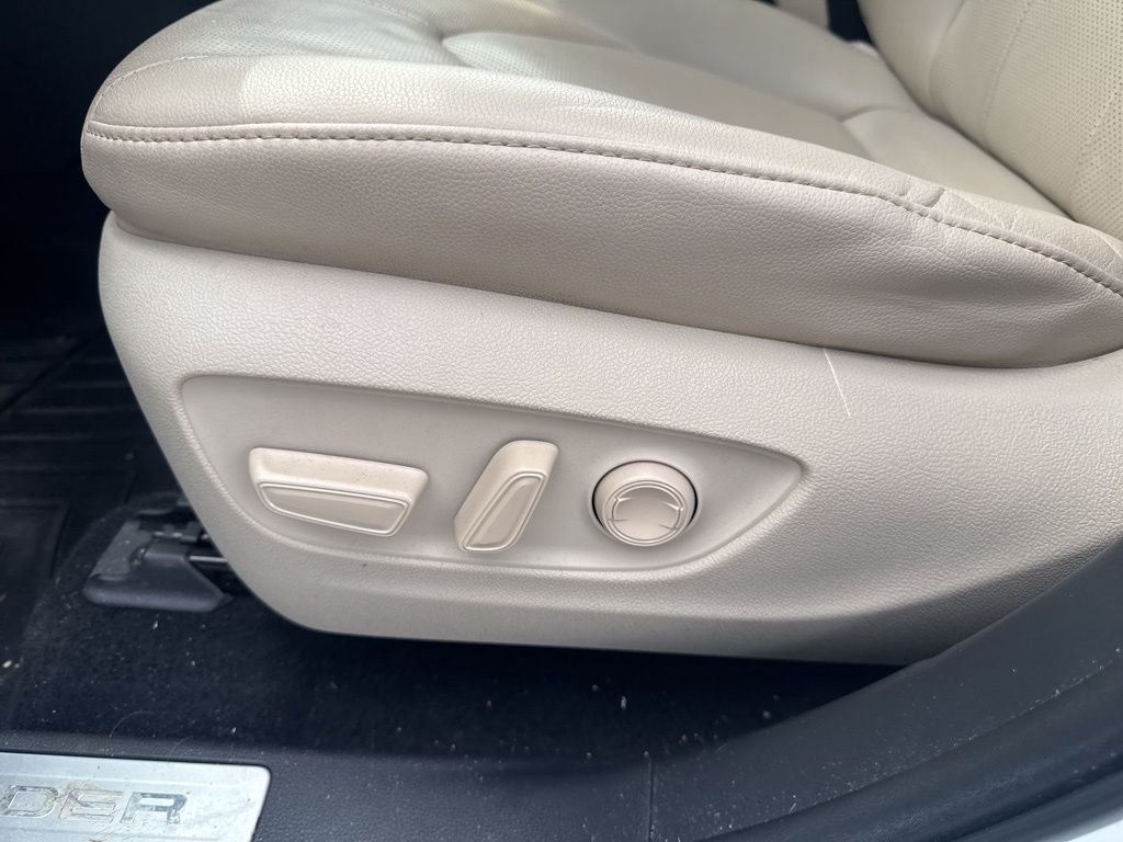 2023 Toyota Highlander Hybrid Limited
