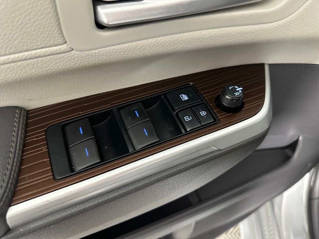 2021 Toyota Sienna XLE 7 Passenger