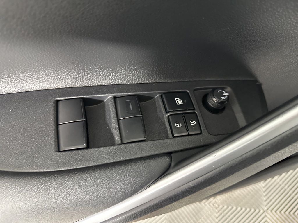 2023 Toyota Corolla Cross L