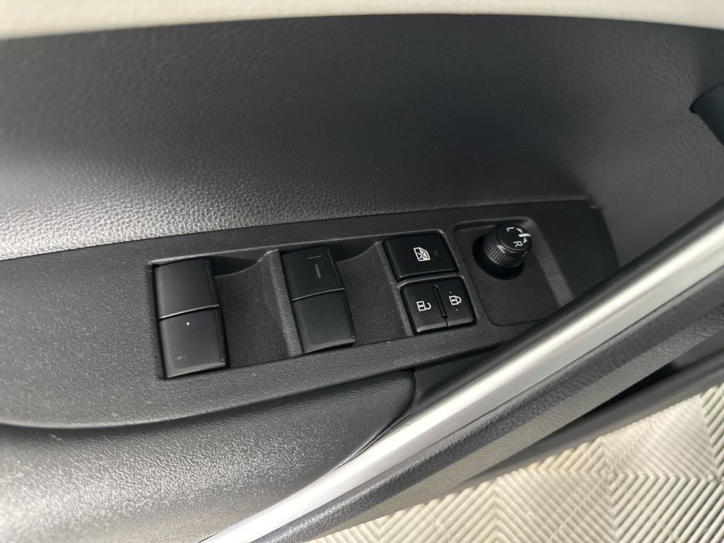 2023 Toyota Corolla Cross L