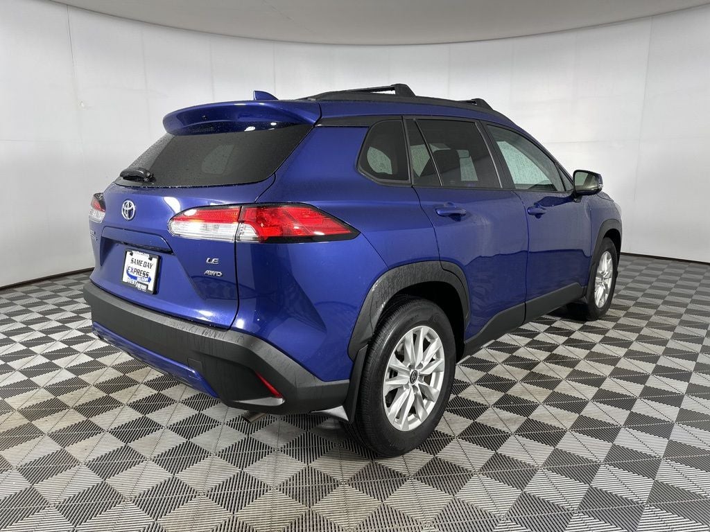 2023 Toyota Corolla Cross LE