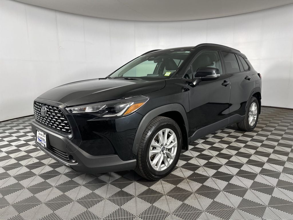 2023 Toyota Corolla Cross LE