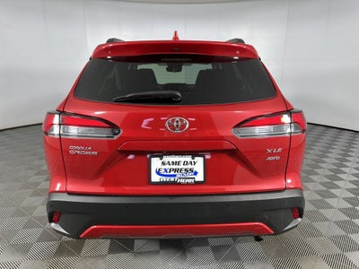2024 Toyota Corolla Cross XLE