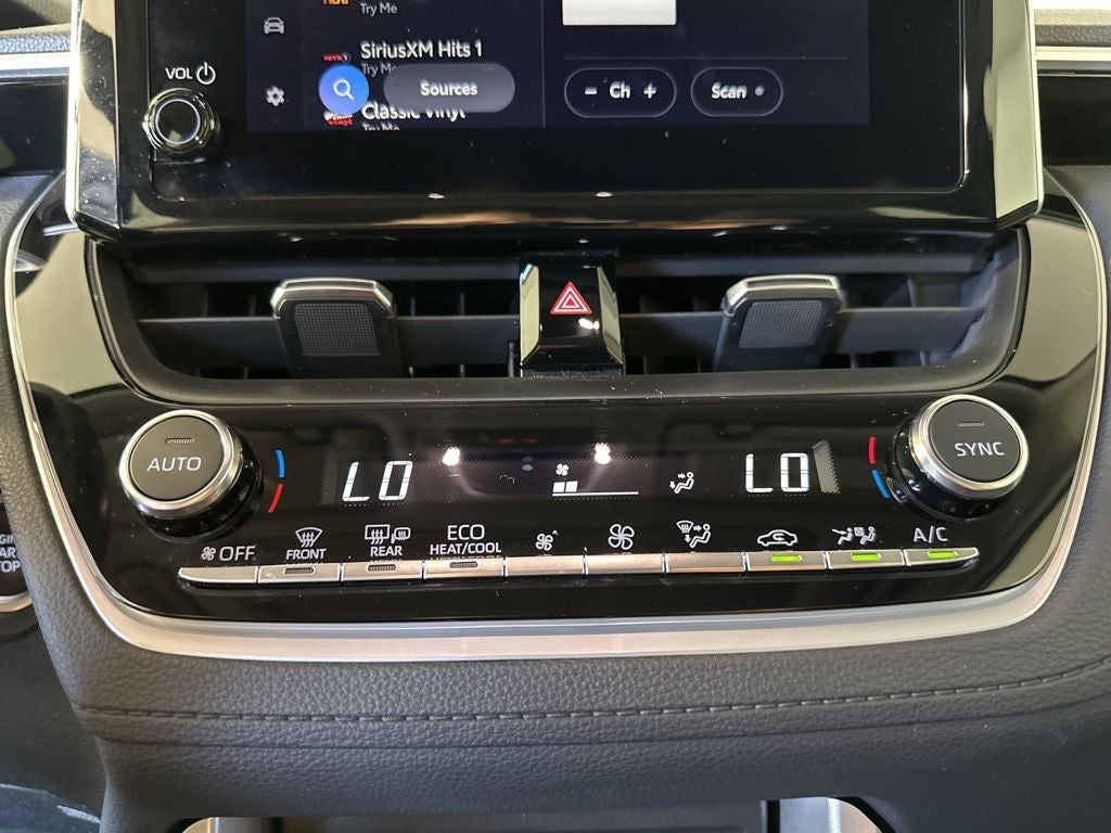 2023 Toyota Corolla Cross XLE