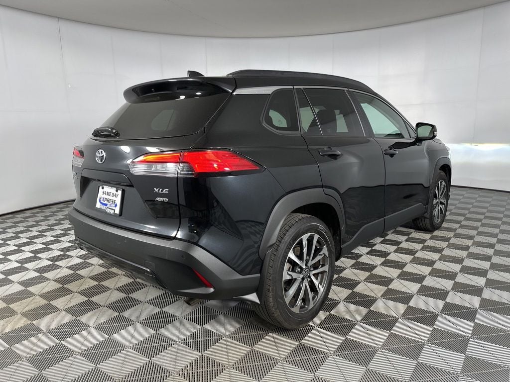 2023 Toyota Corolla Cross XLE