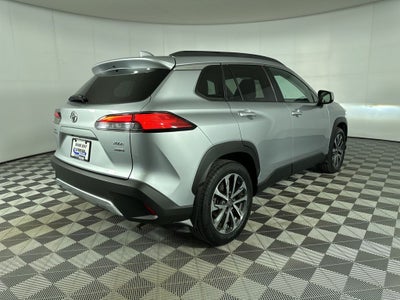2022 Toyota Corolla Cross XLE