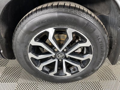 2023 Toyota Corolla Cross Hybrid SE