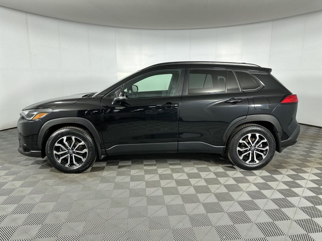 2023 Toyota Corolla Cross Hybrid SE