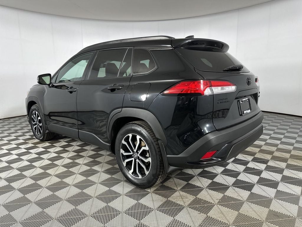 2023 Toyota Corolla Cross Hybrid SE