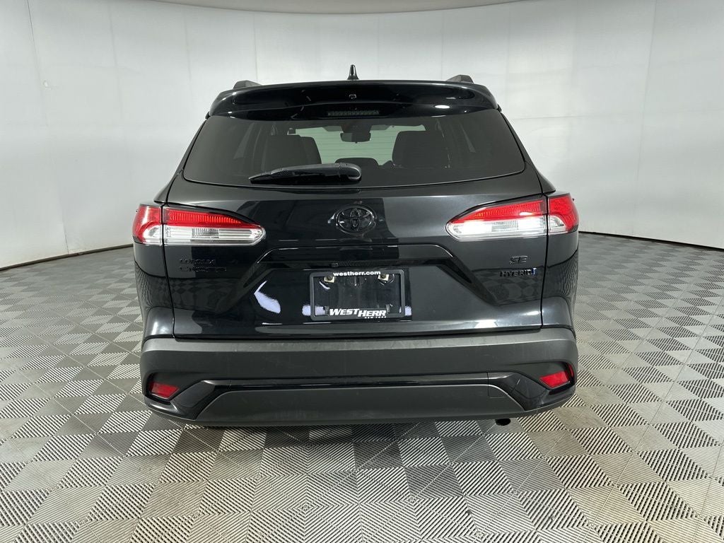 2023 Toyota Corolla Cross Hybrid SE