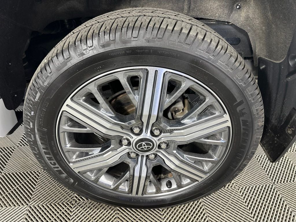 2024 Toyota Sequoia Capstone