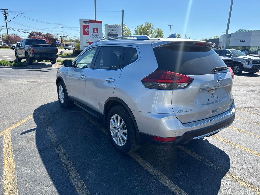 2020 Nissan Rogue SV