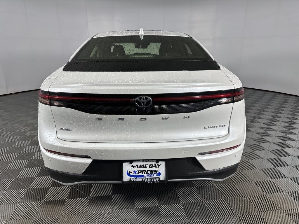 2023 Toyota Crown Limited