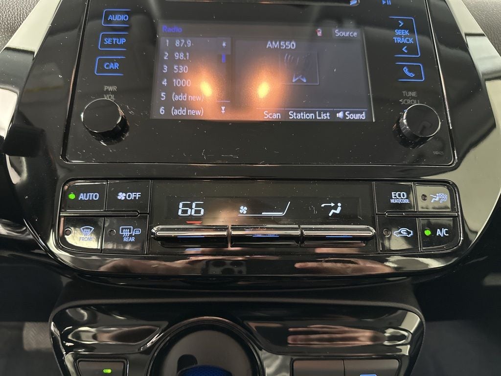 2019 Toyota Prius XLE AWD-e