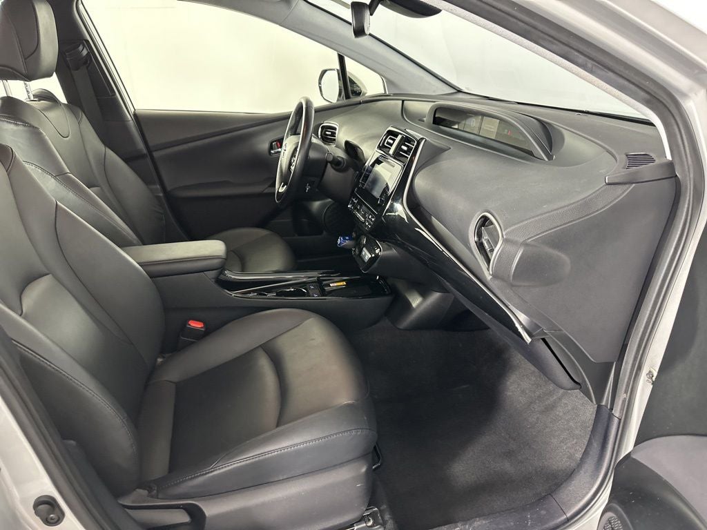 2019 Toyota Prius XLE AWD-e