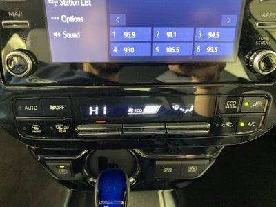 2020 Toyota Prius LE AWD-e