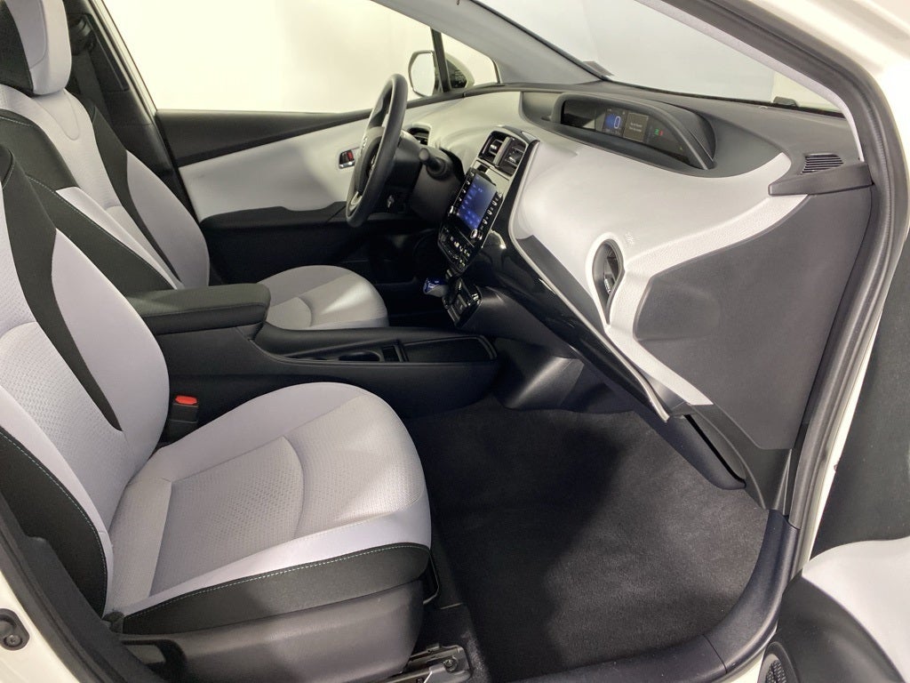 2020 Toyota Prius LE AWD-e