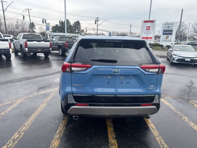 2024 Toyota RAV4 Hybrid SE