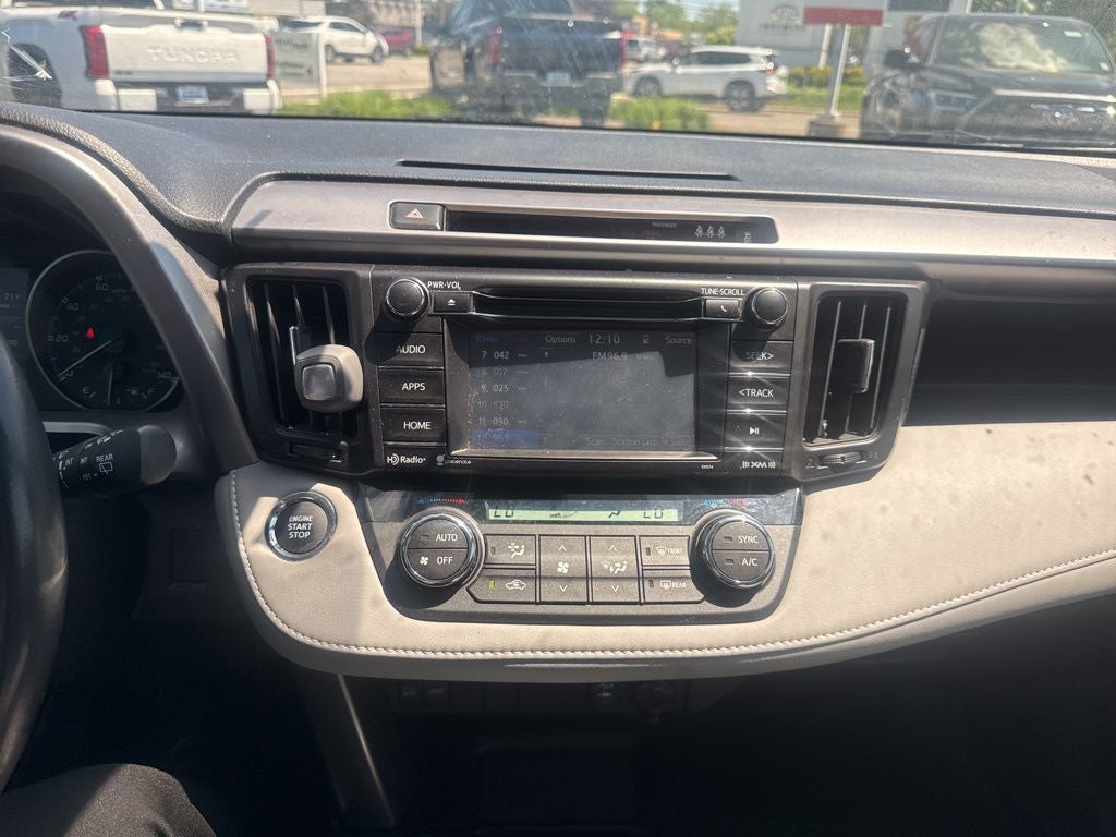 2018 Toyota RAV4 XLE