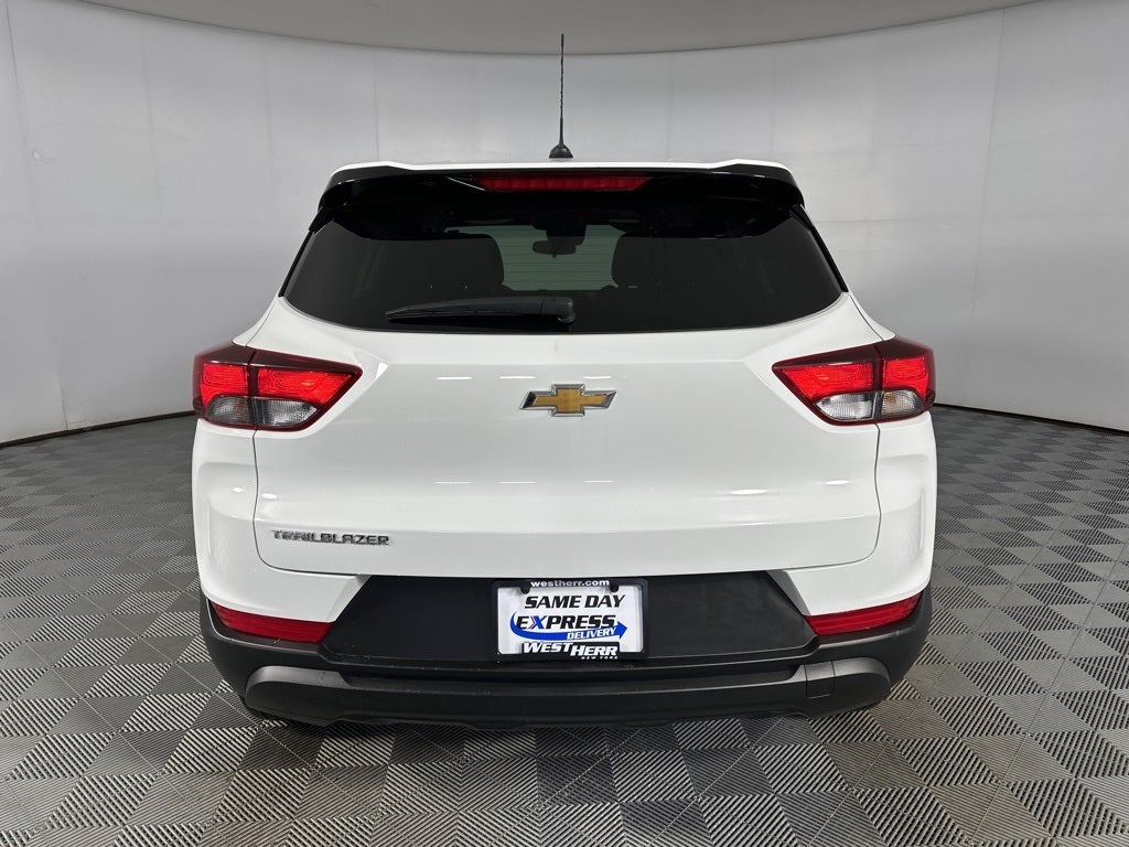 2024 Chevrolet TrailBlazer LS