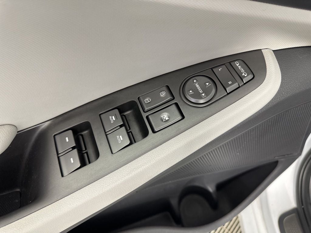 2020 Hyundai Ioniq Plug-In Hybrid Limited