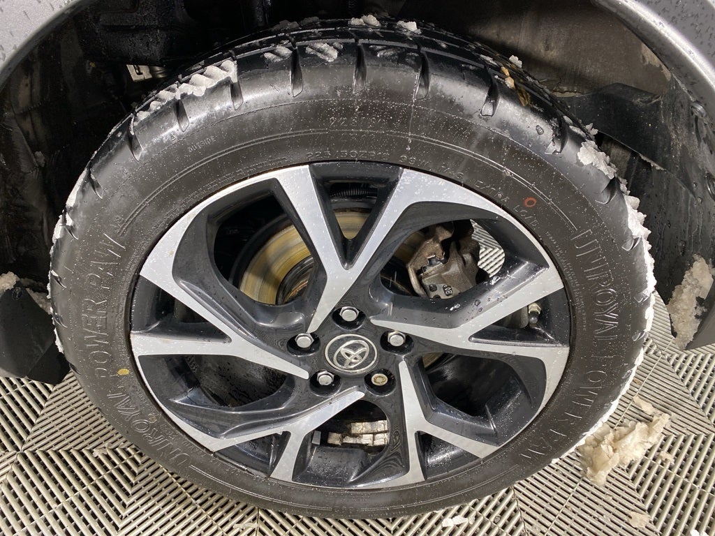 2019 Toyota C-HR XLE