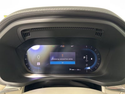 2022 Volvo XC60 B5 Inscription